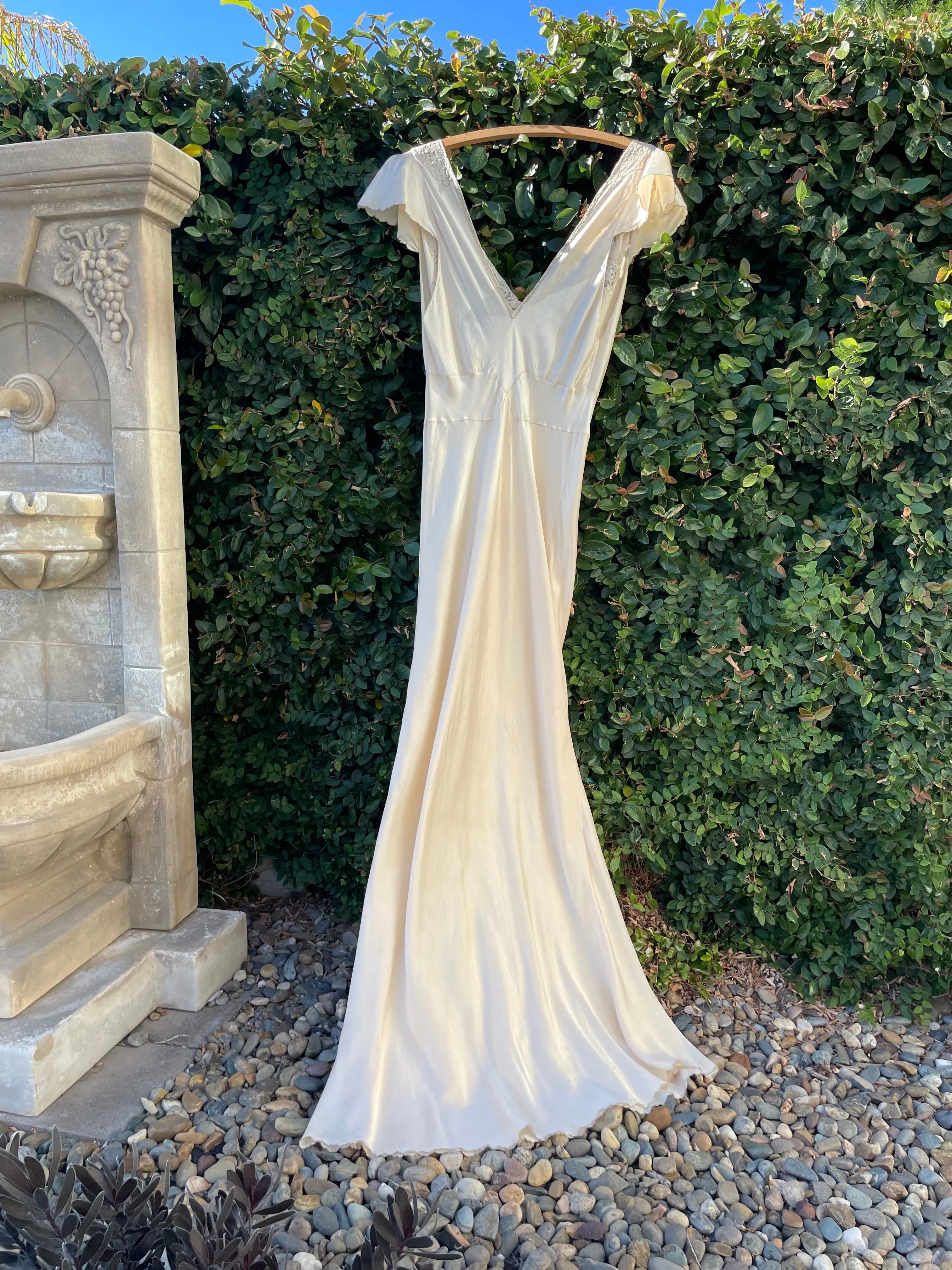 1930s Inset Lace Bias Cut Silk Cap Sleeve Slip Dress