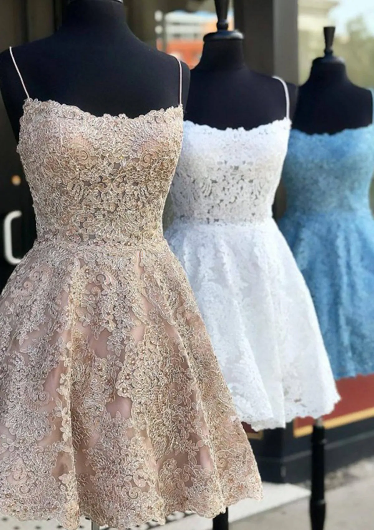 A-line Scoop Neck Sleeveless Blue Lace Short Mini Homecoming Dresses