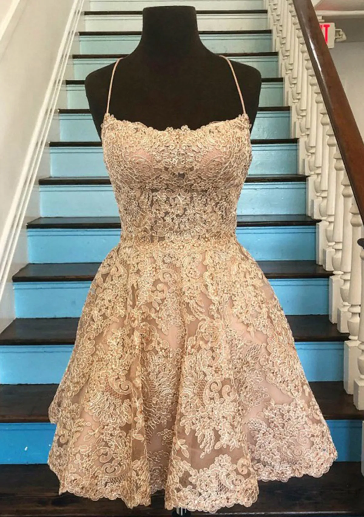 A-line Scoop Neck Sleeveless Blue Lace Short Mini Homecoming Dresses