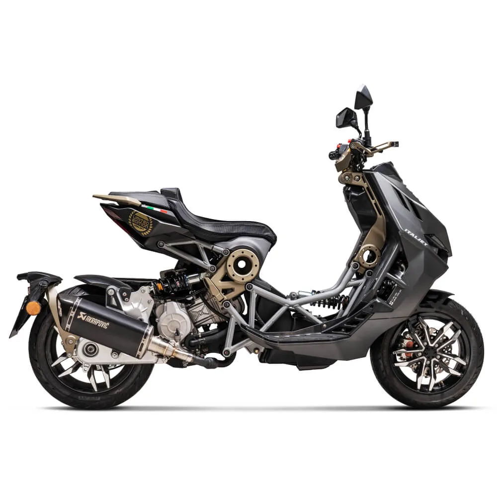 Akrapovic Black Titanium Silencer Slip-On Kit S-IT125SO1-HRTBL