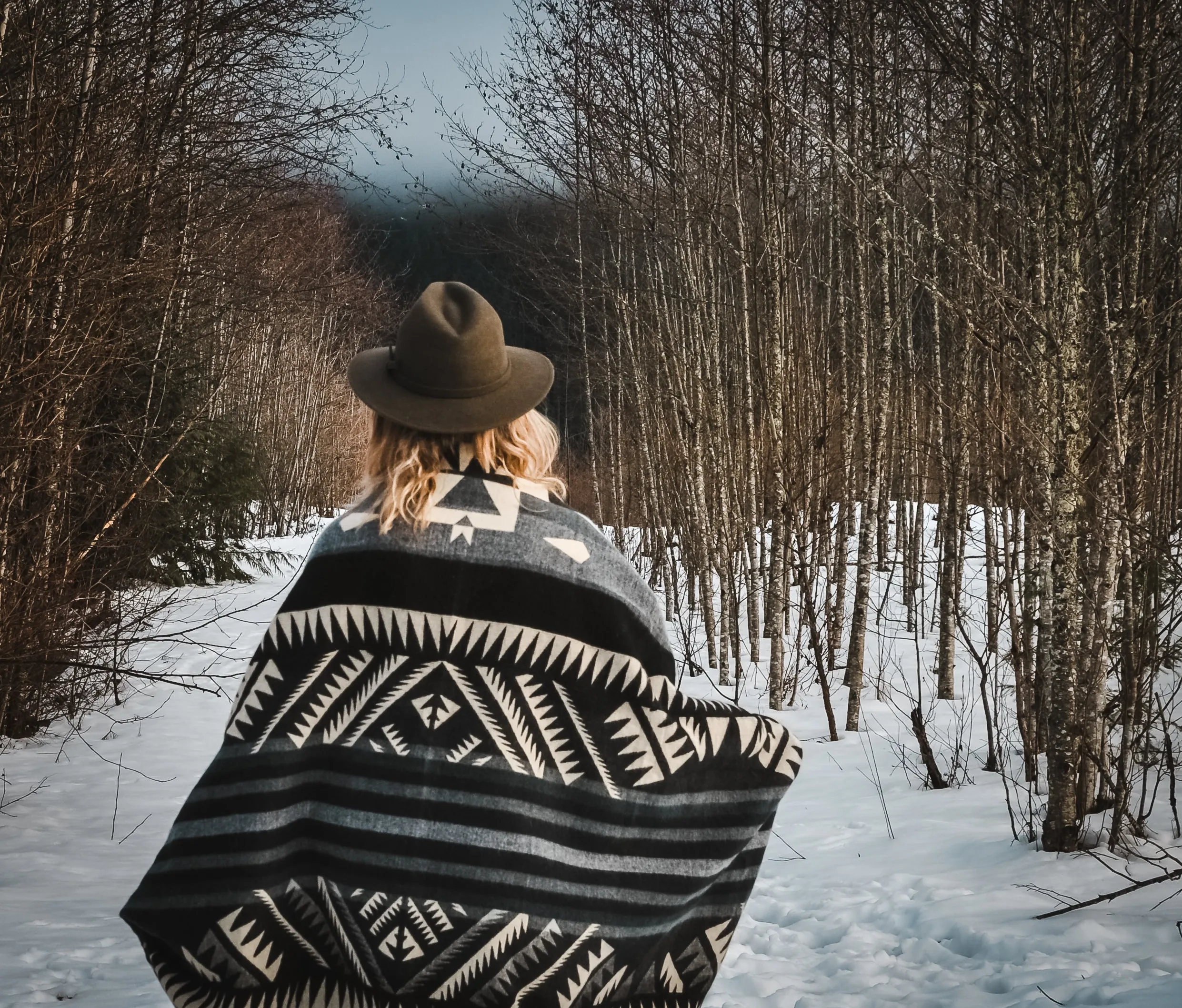 Badlands Aztec Reversible Blanket  //  Grey/Black/Slate/Cream