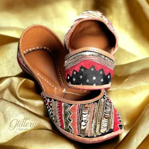 Black Ethnic Leather Punjabi Jutti with Sequence Work | Indian Women Footwear | Womens'  Mojari | Khussa Shoes for Women | Indian Ballet Flats