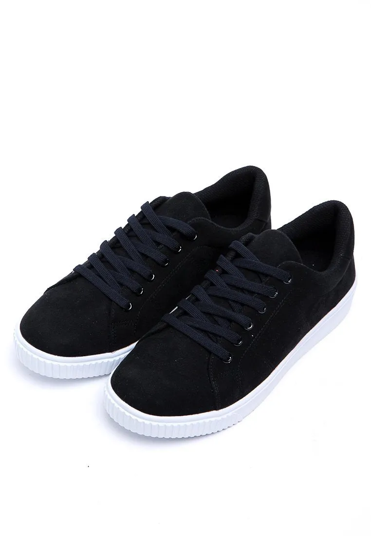 Black Sneakers