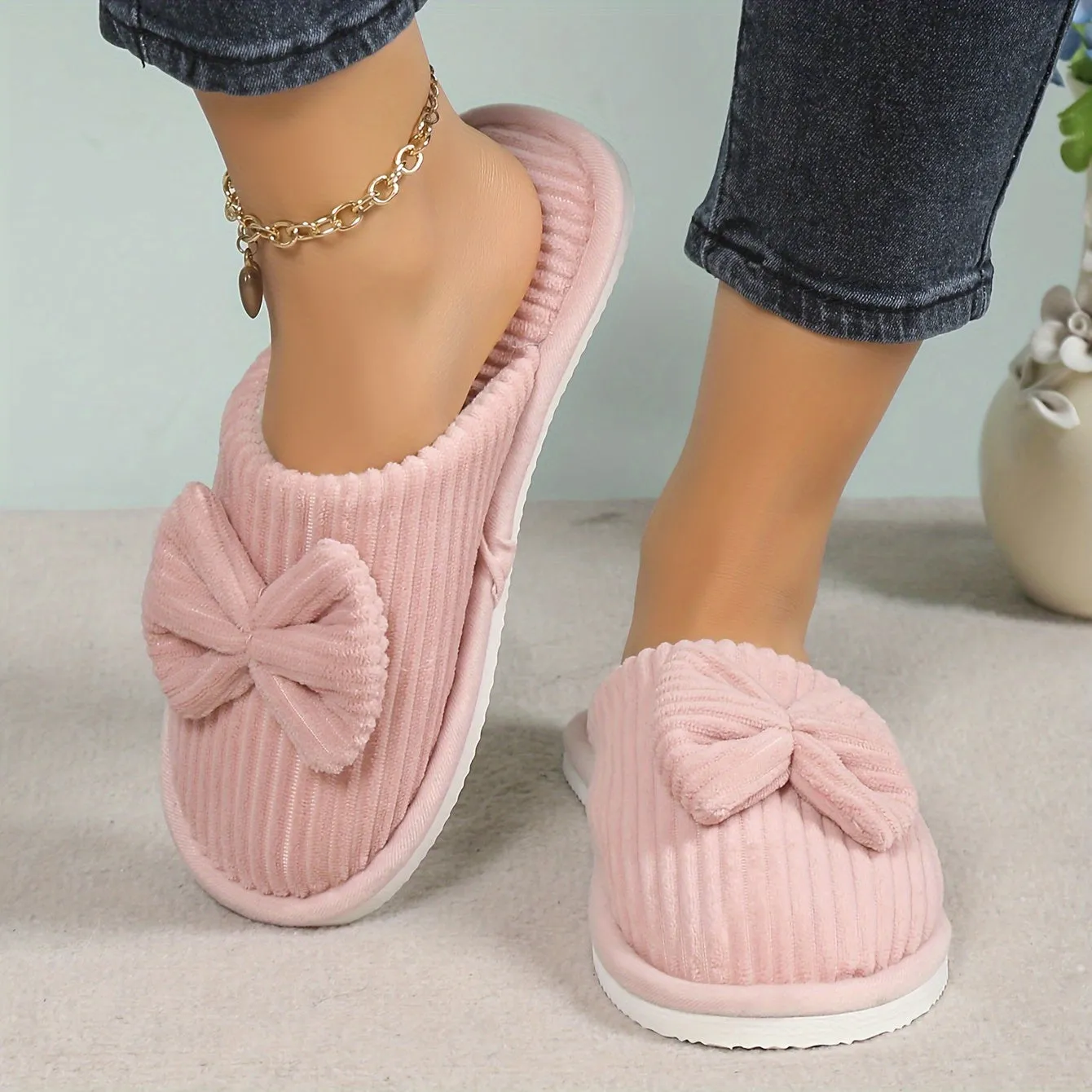 Bowknotz - Plush Slippers