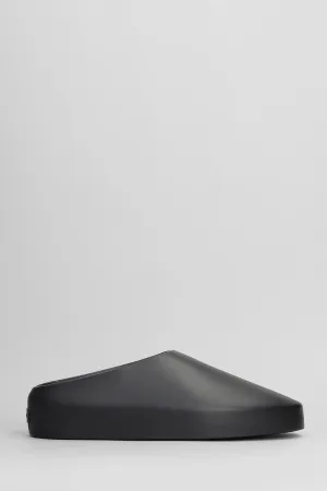 California 2.0 Slipper-Mule in black rubber/plasic