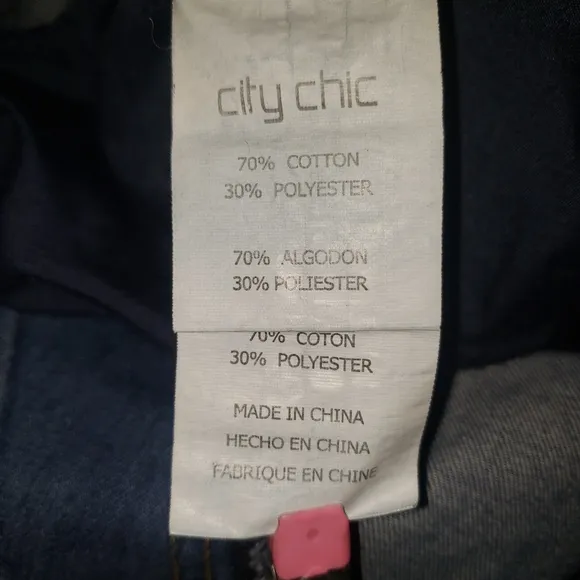 CITY CHIC DENIM DISTRESSED STONEWASHED OVERALL SHORTS SIZE 14
