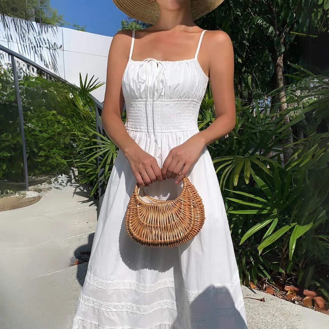 Clarissa™ | Flowing Chic Embroidered Dress