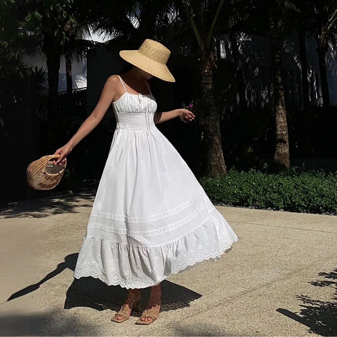 Clarissa™ | Flowing Chic Embroidered Dress