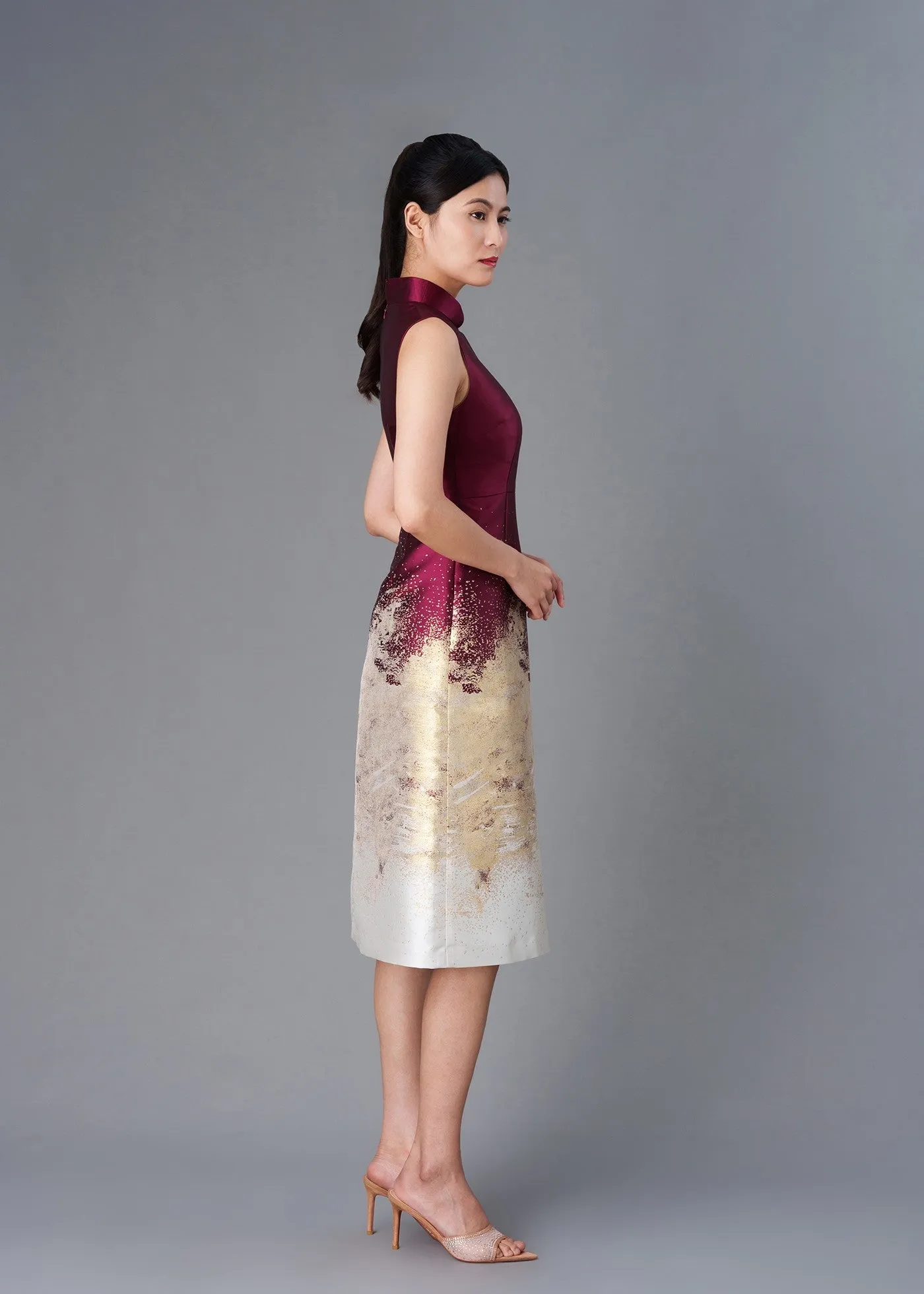 Common Mallows Midi Qipao (Red/ Gold)