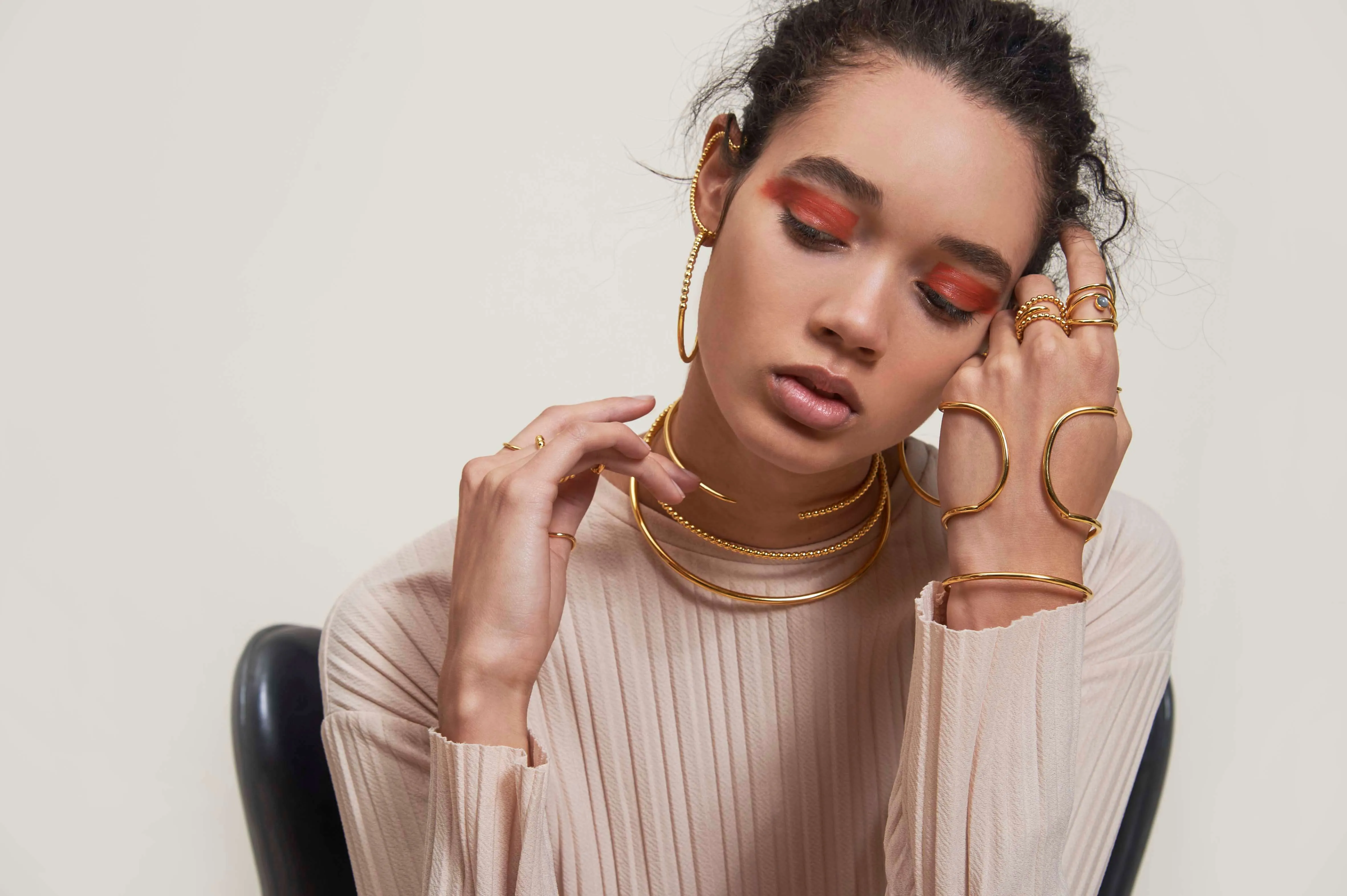 Contour Hand-Piece in Gold