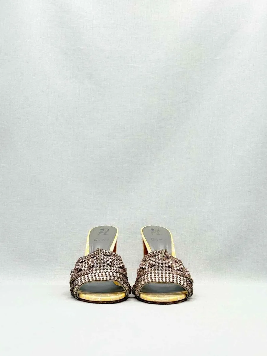 GINA Loren Beige Mules 39