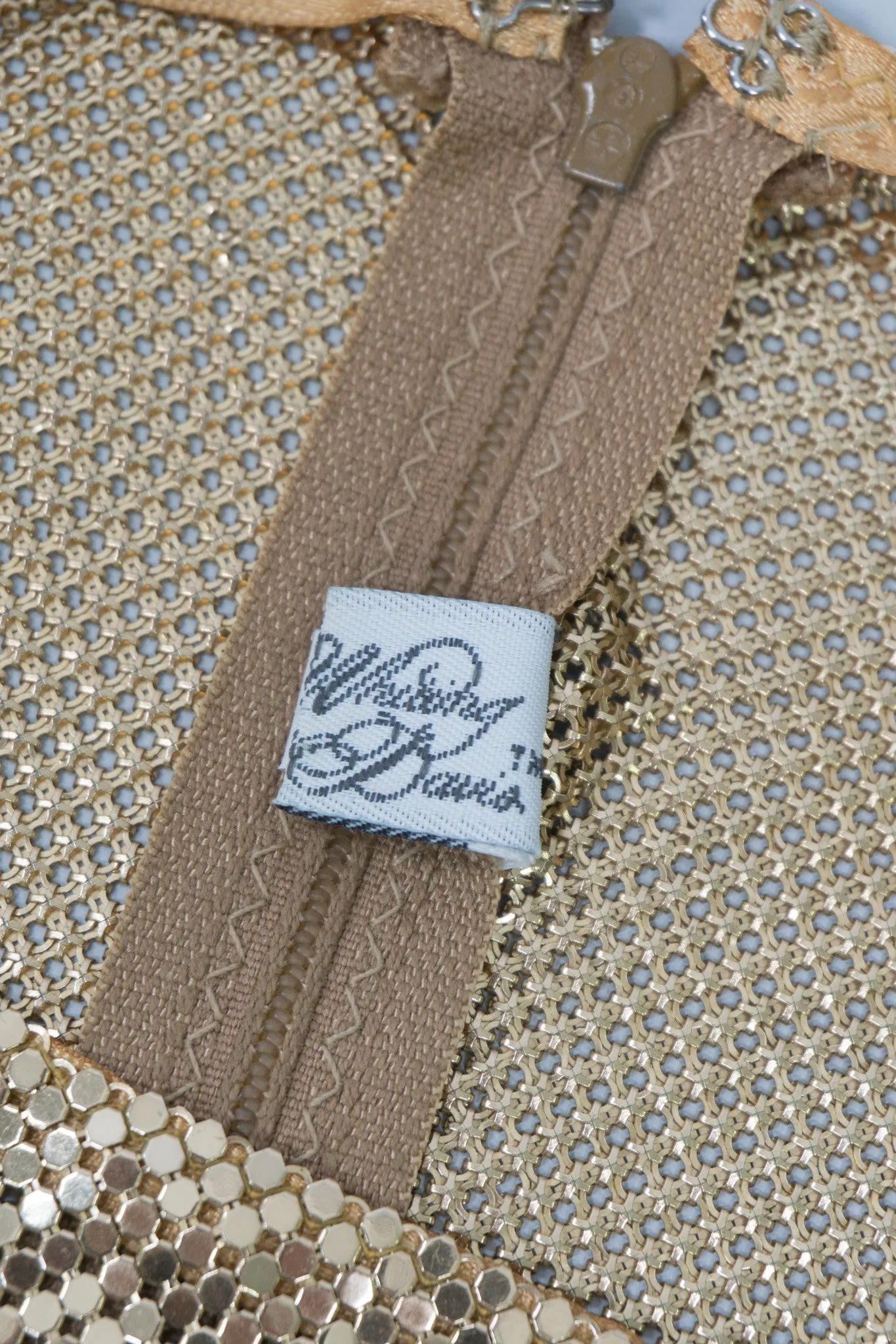 Gold Mesh Box Top