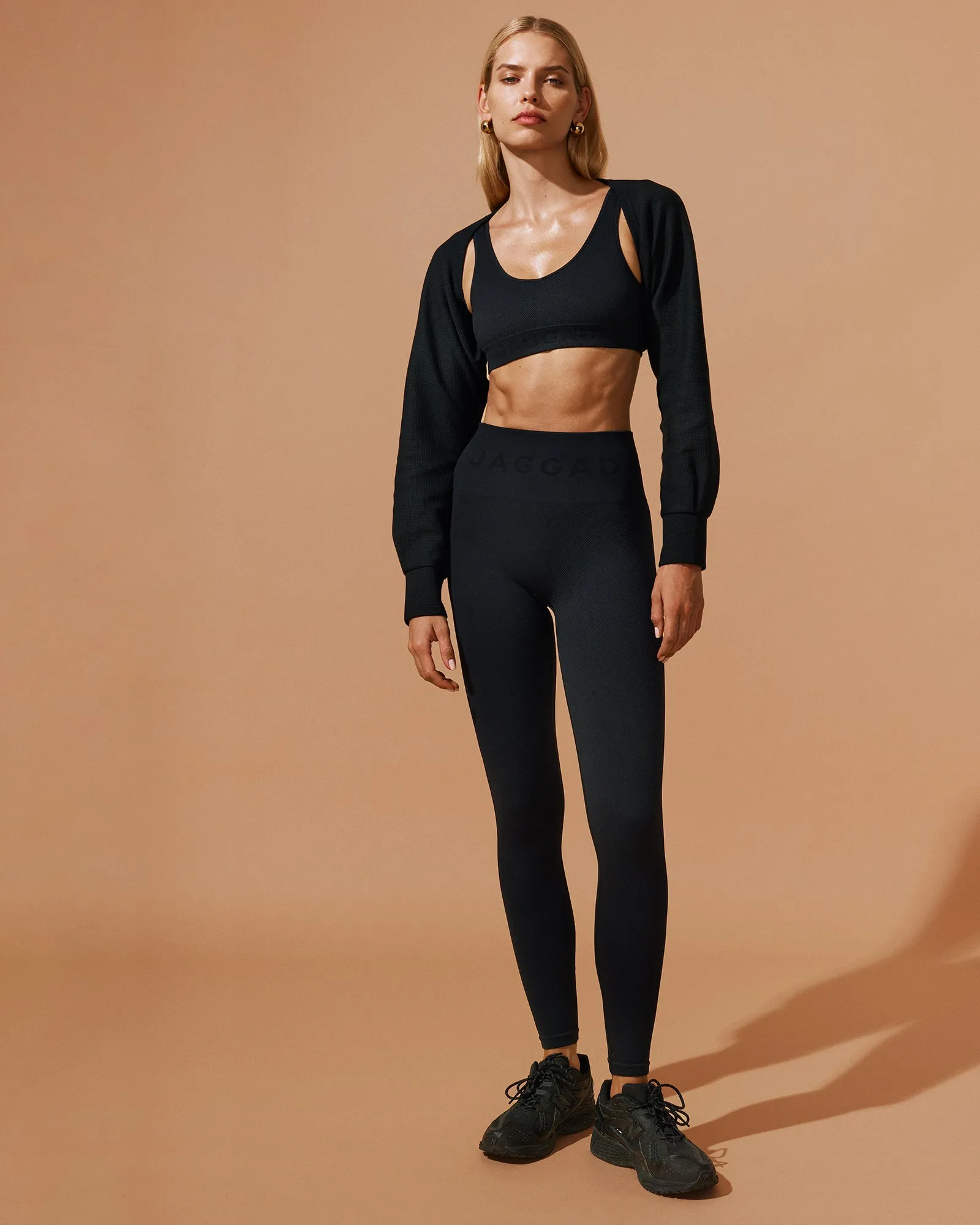 KEPLER WAFFLE SHRUG BLACK
