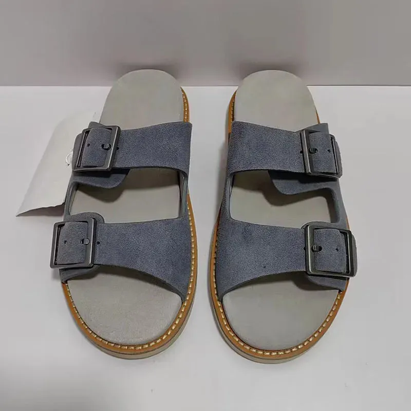 Levi Flat Slippers