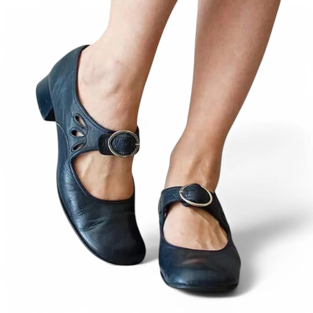 Lucia™ - Chic Comfort
