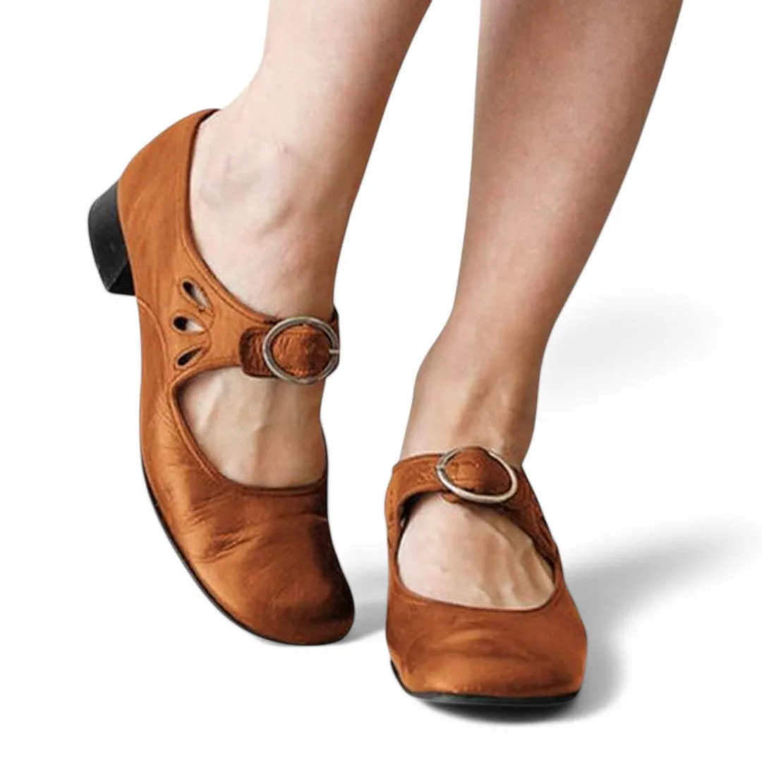 Lucia™ - Chic Comfort
