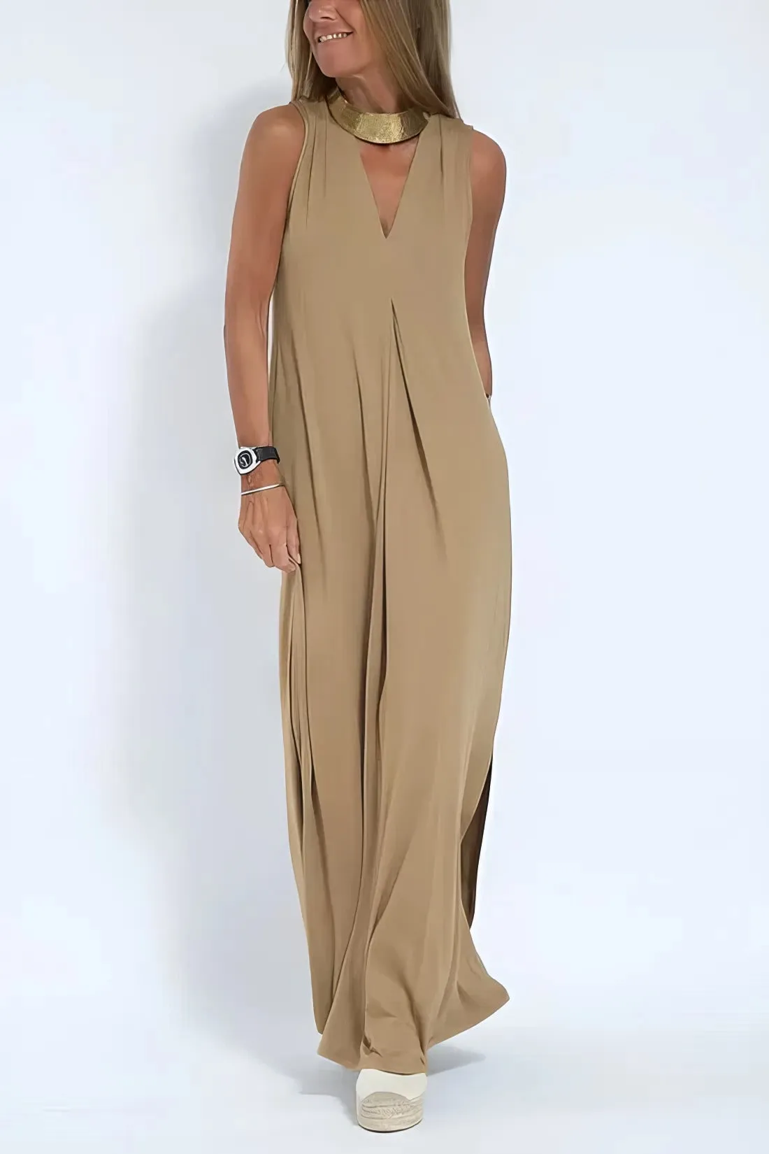 Minimalist Maxi Dress | Flowy Silhouette | Effortless Elegance
