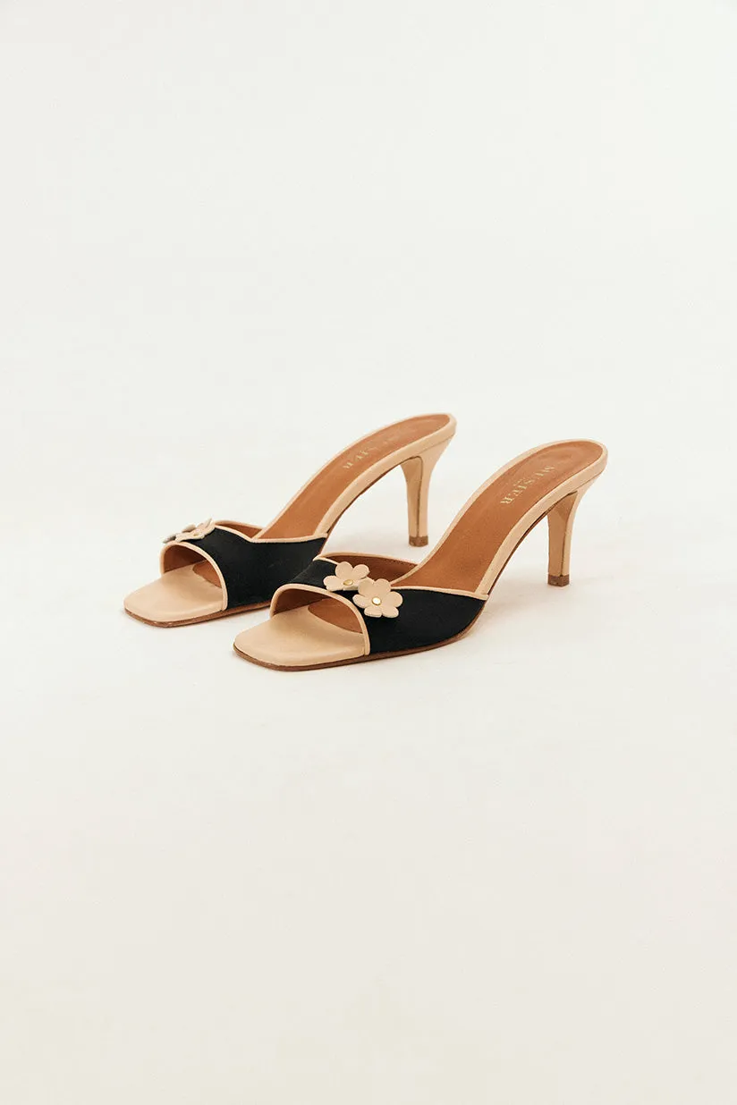 mules en satin canaries