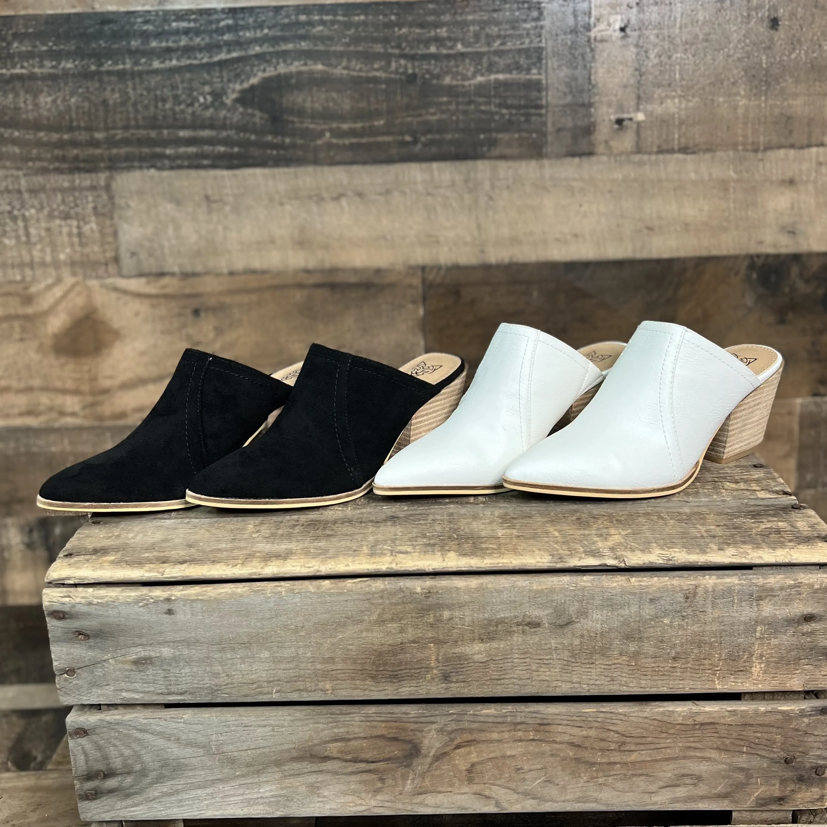 Must Have Mule White