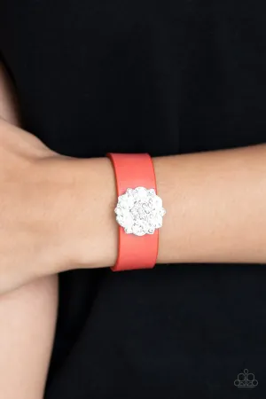 Paparazzi Show-Stopper Bracelet Orange
