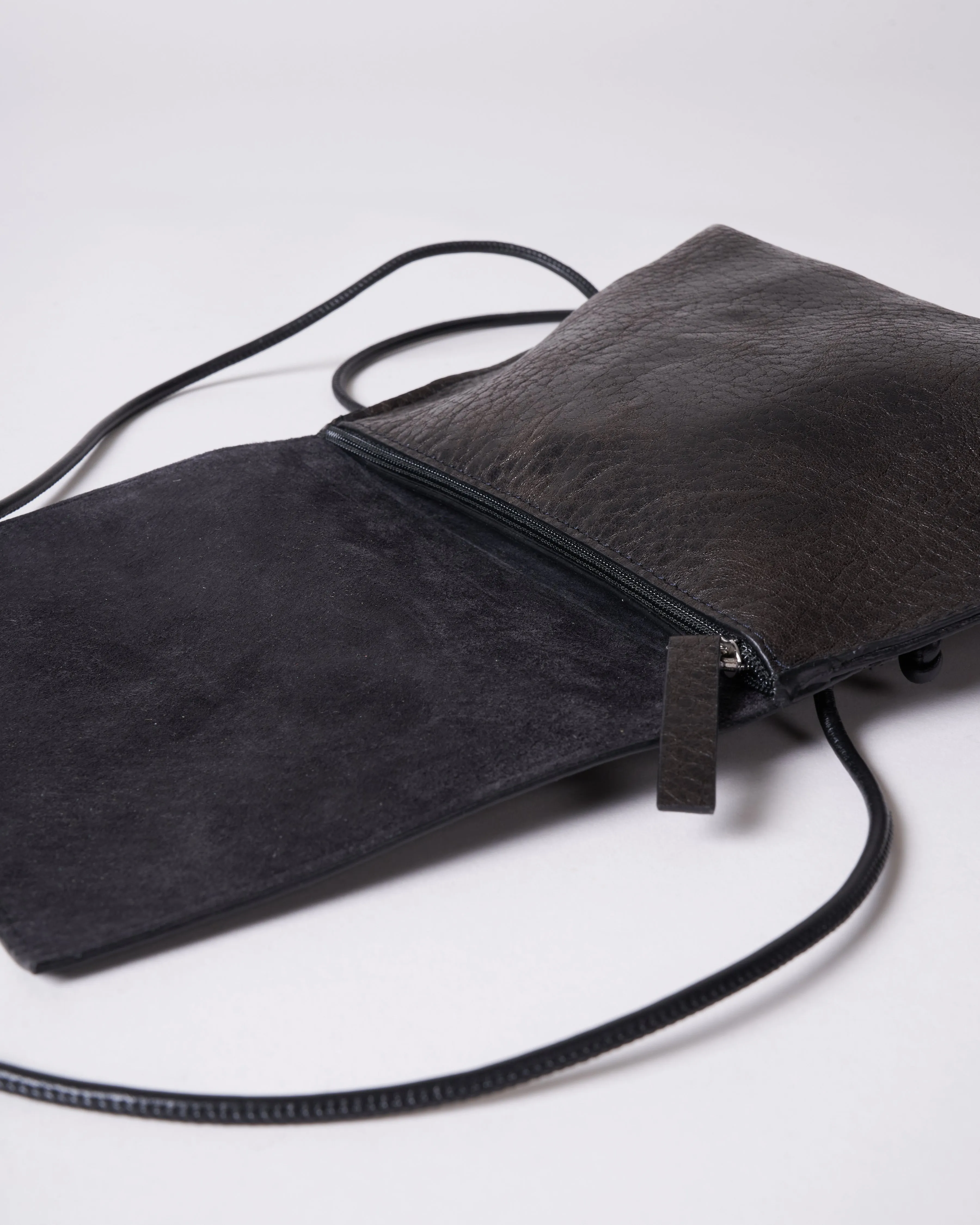 strappy foldover - sable ovino