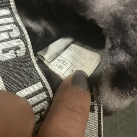 Ugg kids Fluff Yeah Slide Panther Gray Black Print Slides
