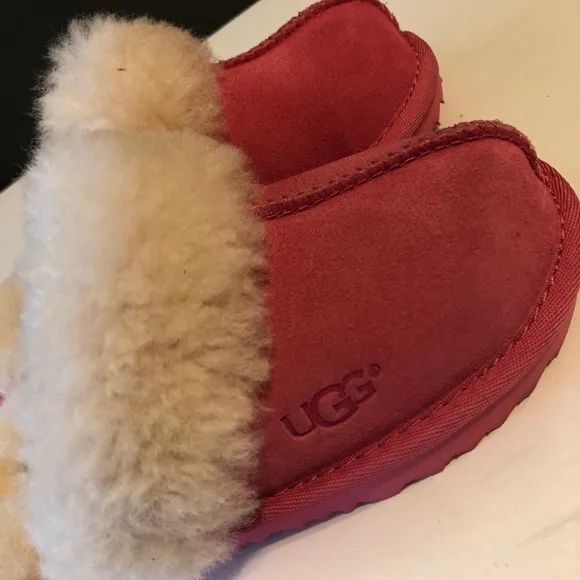 UGG Scuffette Hot pink Slip On Slides 11