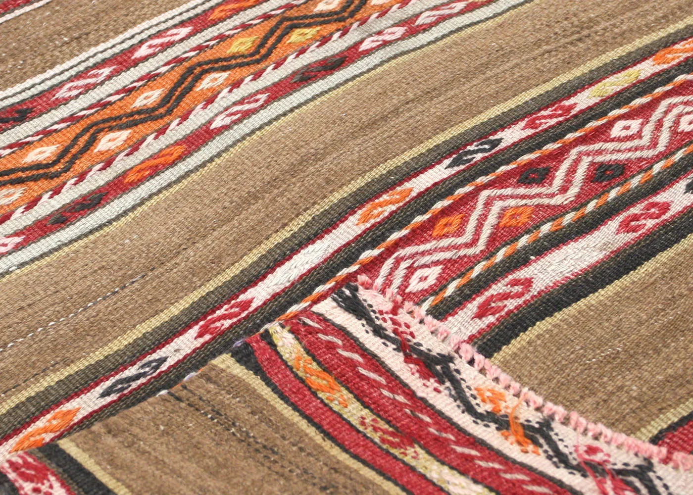 Vintage Turkish Kilim - 4'4" x 5'1"