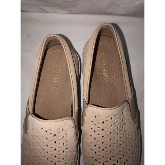 Vionic Womens Size 6.5 Splendid Kani Slip On Loafer Perforated Suede Neutral Tan