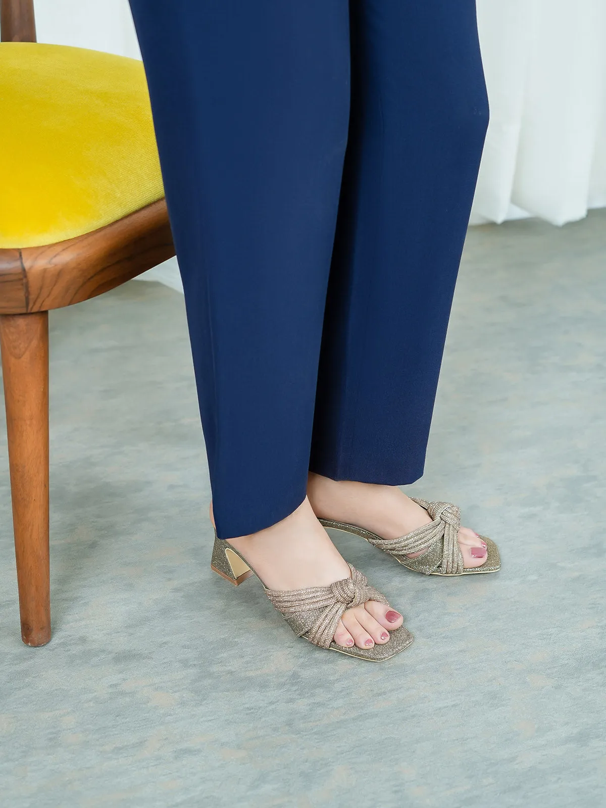 Women's "LAZLO" Block Heeled Fancy Sandals